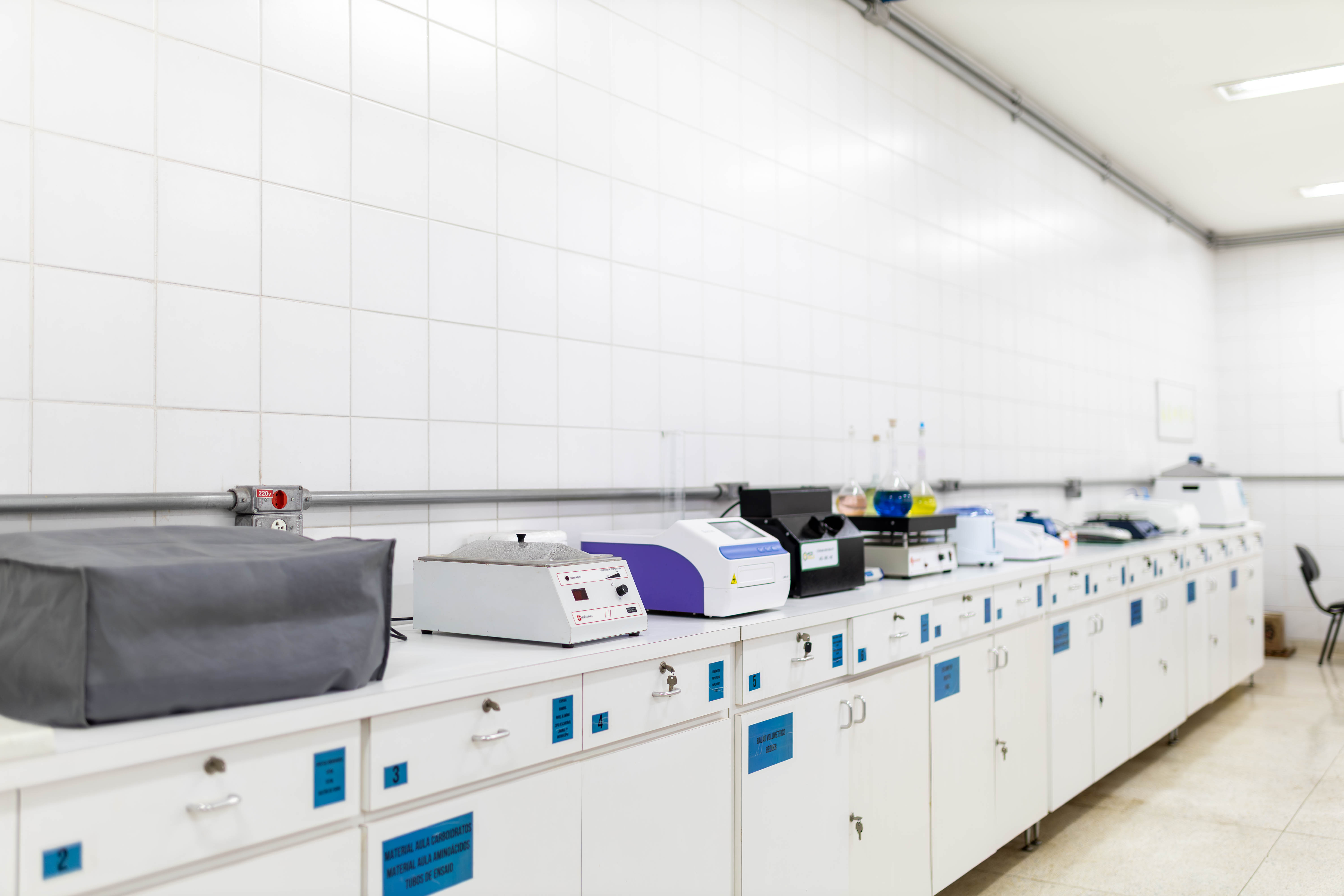 Foto das instalações do curso - Imagem 8